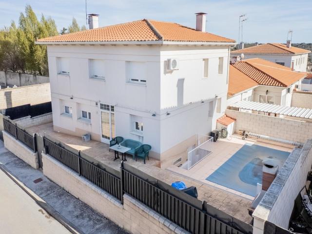 Casa en venta en Horche, Castilla-La Mancha