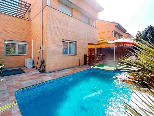 Chalet en venta en Paracuellos De Jarama, Madrid