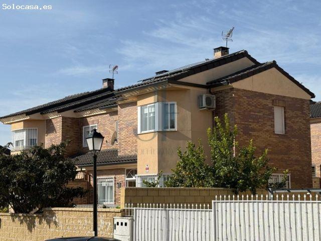 Casa en venta en Ugena, Castilla-La Mancha