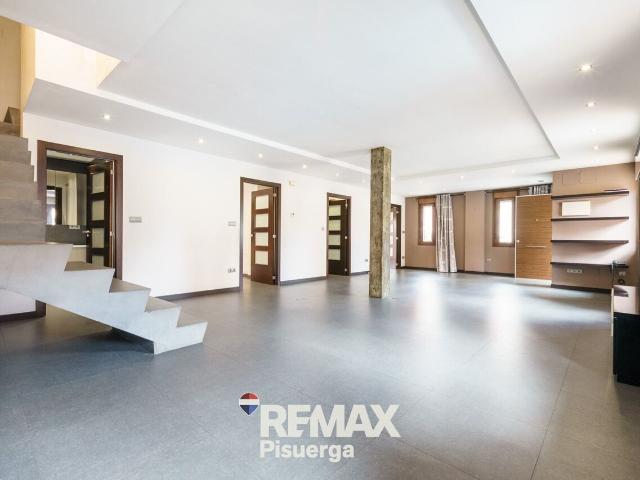 Chalet en venta en Aldeamayor De San Martín, Castilla y León