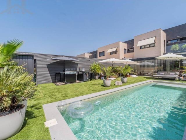 Casa en venta en Zarzalejo, Arroyomolinos