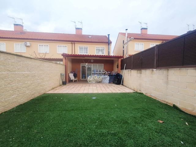 Casa en venta en Moraleja De Enmedio, Madrid