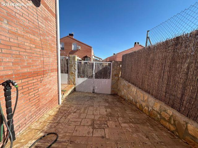 Casa en venta en Valcastillo, Pioz