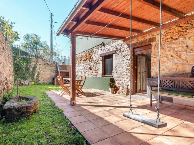 Chalet en venta en Villaperi, Oviedo