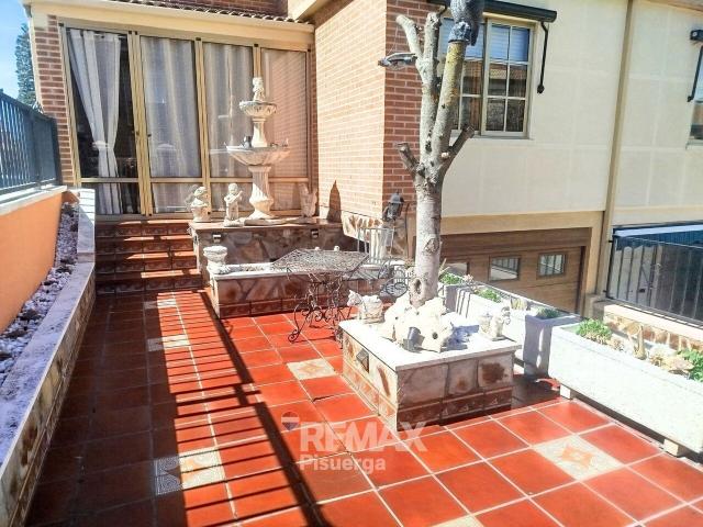 Chalet en venta en Laguna De Duero, Castilla y León