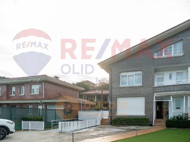 Chalet en venta en La Pesquera, Laredo