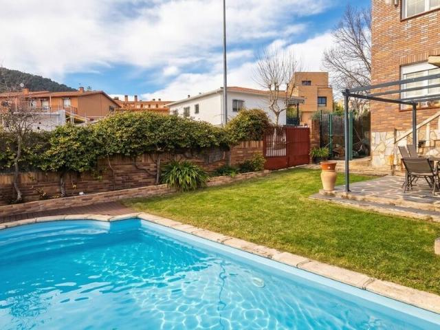 Chalet en venta en Moralzarzal, Madrid