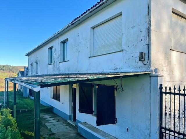 Chalet en venta en O Val, Ferrol