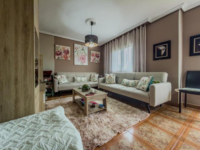 Chalet en venta en Penagos, Cantabria