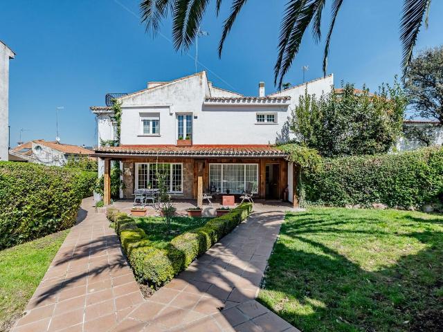 Chalet en venta en Distrito Municipal I (sin urbanizaciones), Pozuelo de Alarcón