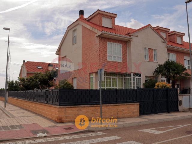 Chalet en venta en Villanubla, Valladolid