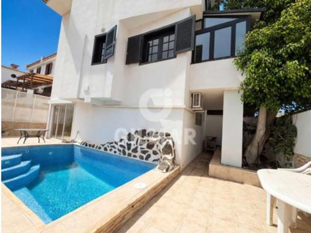 Chalet en venta en Costa del Silencio, Arona