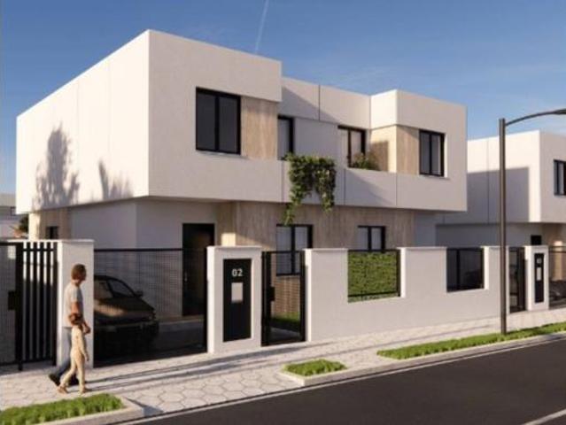 Villa en venta en Cabanillas Del Campo