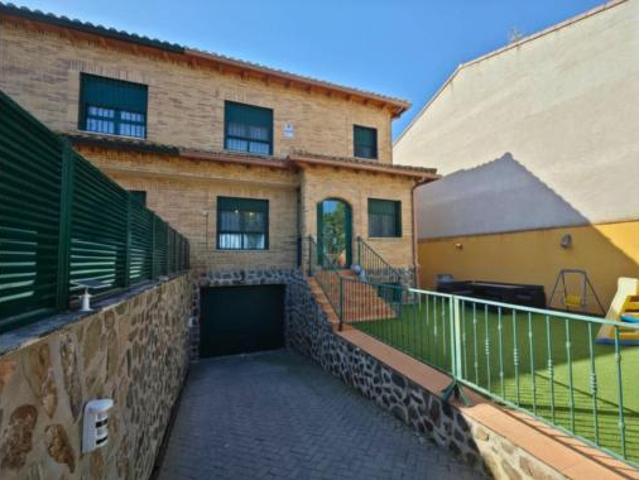 Chalet en venta en Cedillo Del Condado, Castilla-La Mancha
