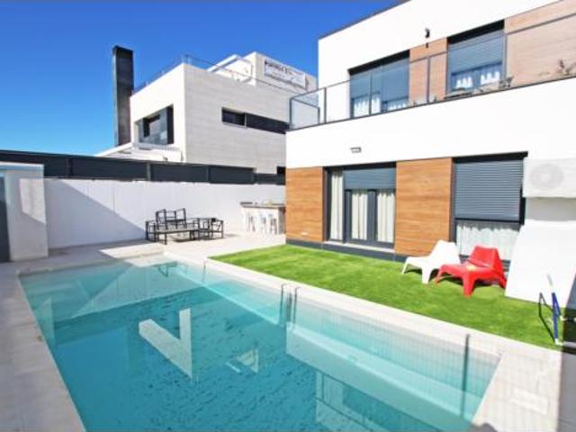 Chalet en venta en Las Cañas, Guadalajara