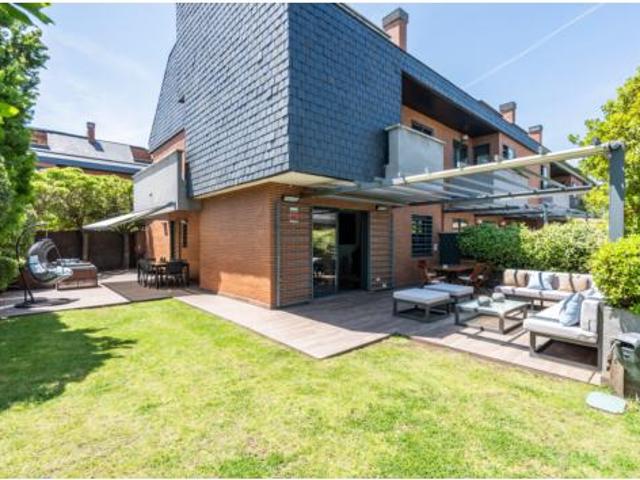 Chalet en venta en Las Rozas De Madrid, Madrid