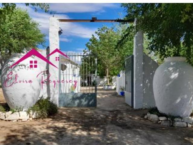 Chalet en venta en Campo de Aras, Lucena