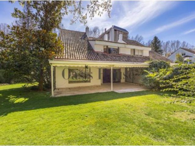 Chalet en venta en Fuencarral - El Pardo, Madrid