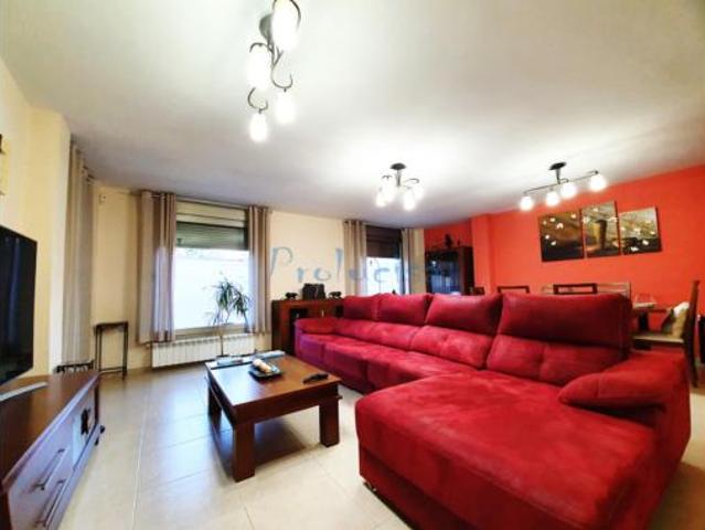 Villa en venta en Moraleja De Enmedio