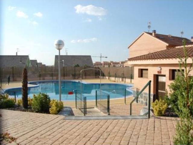 Chalet en venta en Ontígola, Toledo