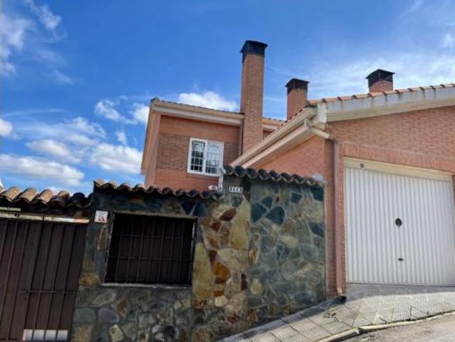Chalet en venta en Las Suertes, Pioz