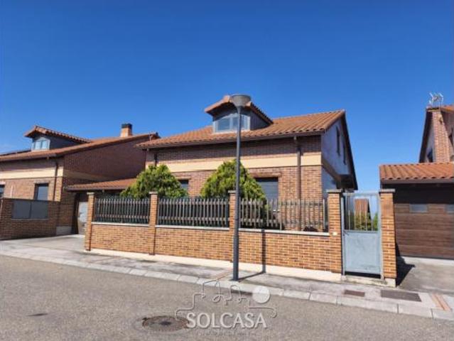 Chalet en venta en Renedo De Esgueva, Castilla y León