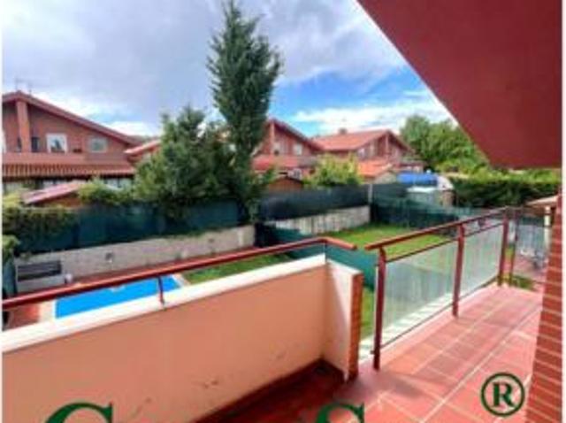Chalet en venta en Renedo De Esgueva, Castilla y León