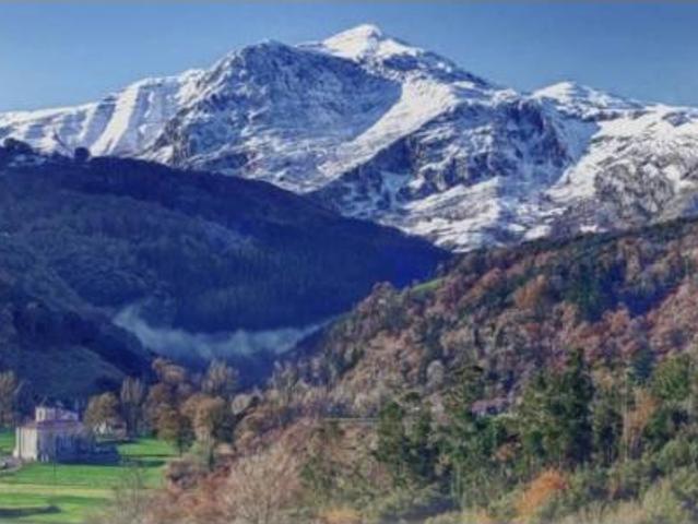 Chalet en venta en Riva, Ruesga