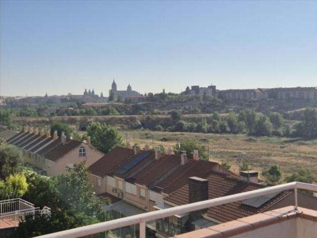Villa en venta en Salamanca, Vistahermosa