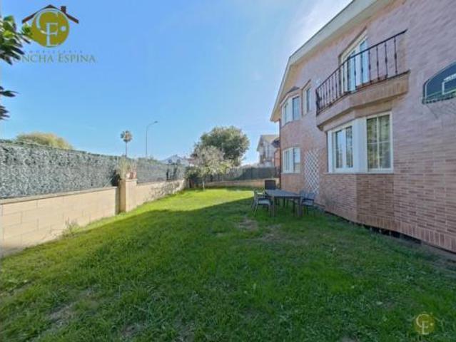 Chalet en venta en Barrio San Lorenzo, Torrelavega
