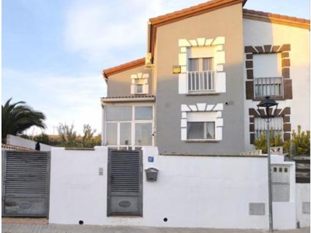 Chalet en venta en Tórtola De Henares, Castilla-La Mancha