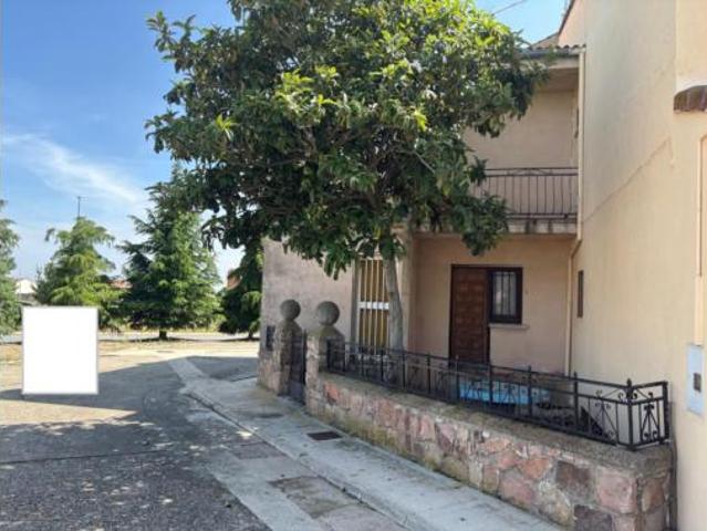 Chalet en venta en Sexmo de Posaderas, Turégano