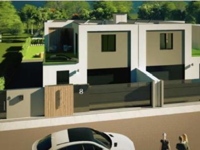 Chalet en venta en Villarrodrigo de las Regueras, Villaquilambre