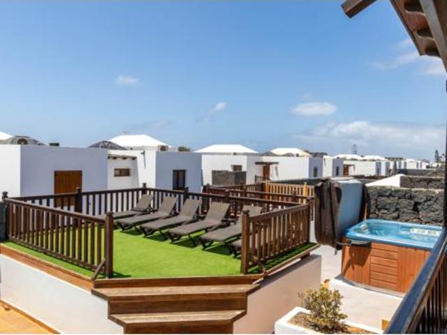Chalet en venta en Playa Blanca, Yaiza