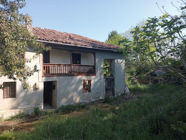 Casa en venta en Parres