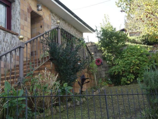 Casa en venta en Llames de Parres, Parres