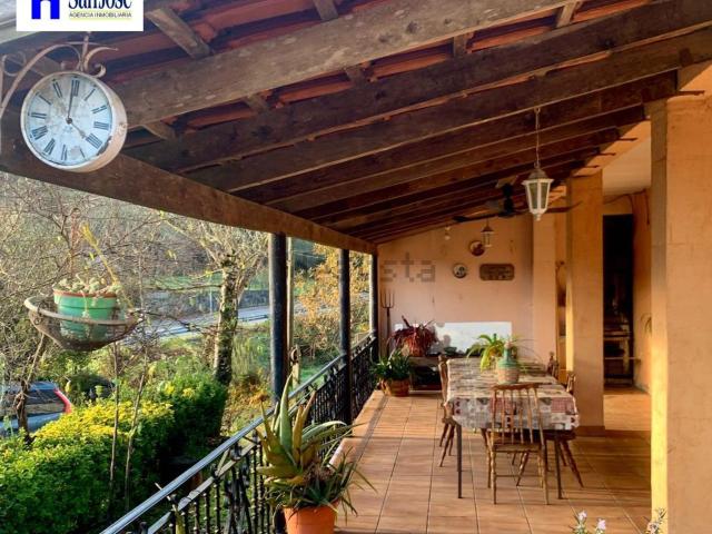 Casa en venta en Pazos de Borbén, Vigo