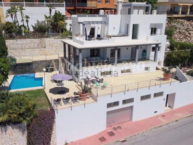 Casa en venta en Este, Málaga-Costa del Sol