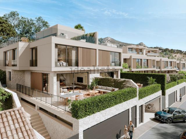 Casa en venta en Este, Málaga