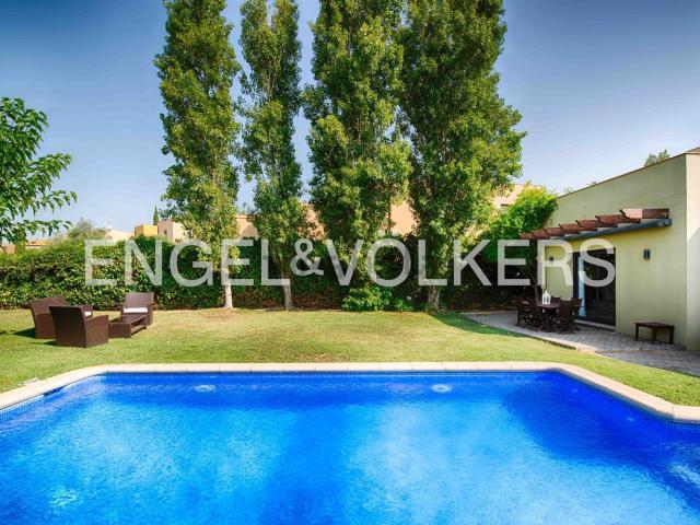 Casa en venta en Alt Empordà, Catalunya