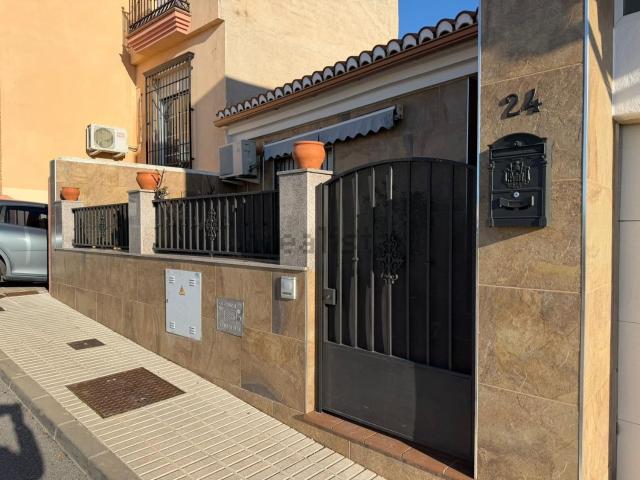 Casa en venta en Comarca de la Vega de Granada, Andalucía