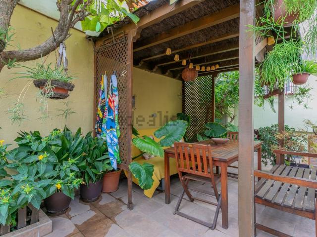 Casa en venta en Peligros, Monteluz