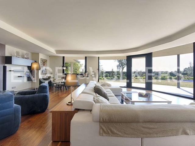 Casa en venta en Urbanització Golf Peralada, Alt Empordà