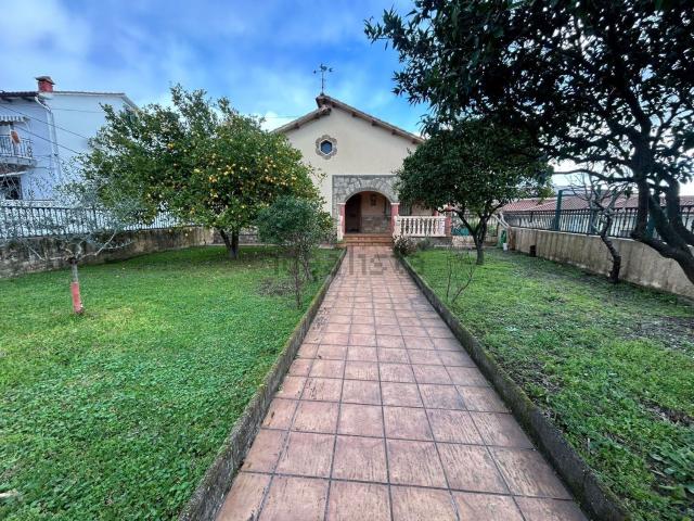 Casa en venta en Perales Del Puerto, Extremadura