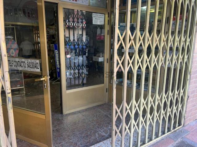 Casa en venta en les Vinyes, el Vinalopó Mitjà / El Vinalopó Medio