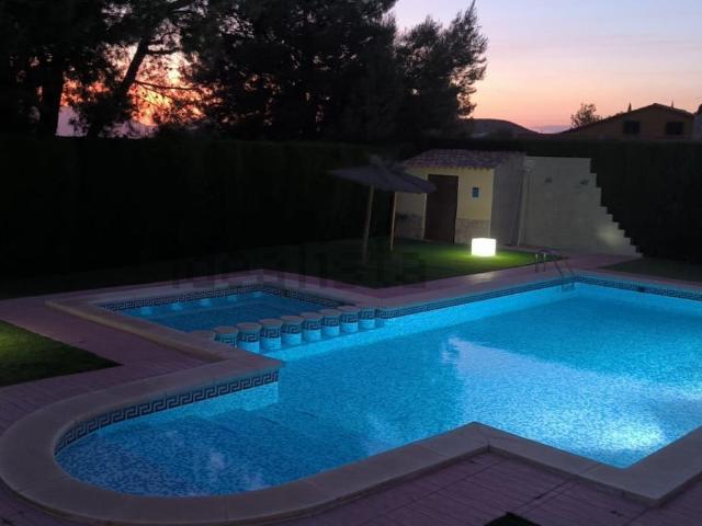 Casa en venta en Urbanització Lloma Badá, el Vinalopó Mitjà / El Vinalopó Medio