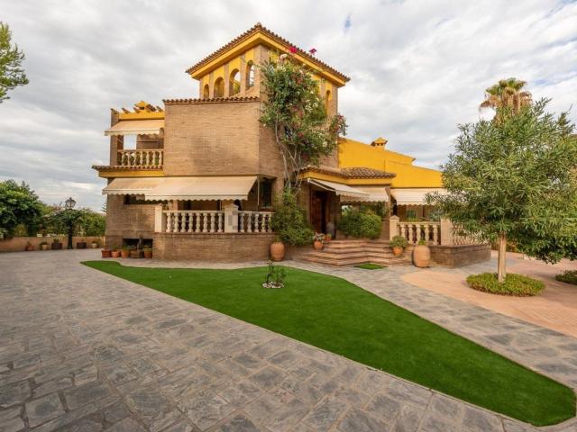 Casa en venta en el Vinalopó Mitjà / El Vinalopó Medio, Valencia
