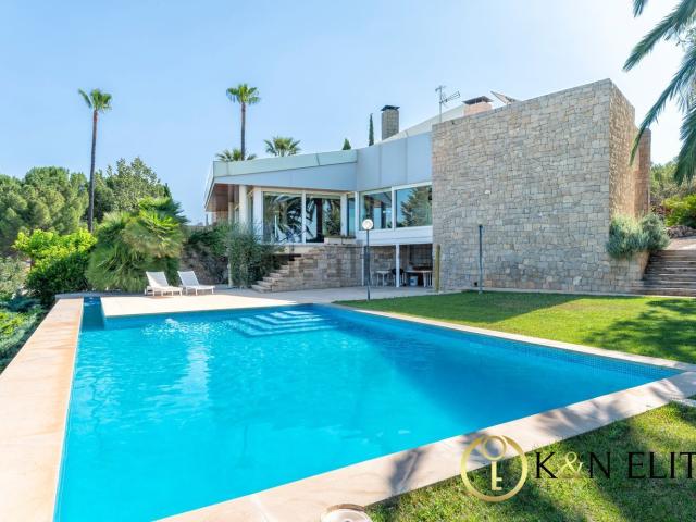 Casa en venta en el Vinalopó Mitjà / El Vinalopó Medio, Valencia