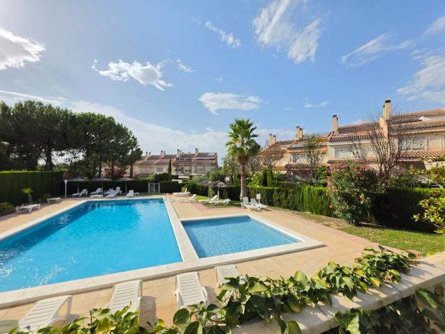 Casa en venta en Urbanització Lloma Badá, el Vinalopó Mitjà / El Vinalopó Medio