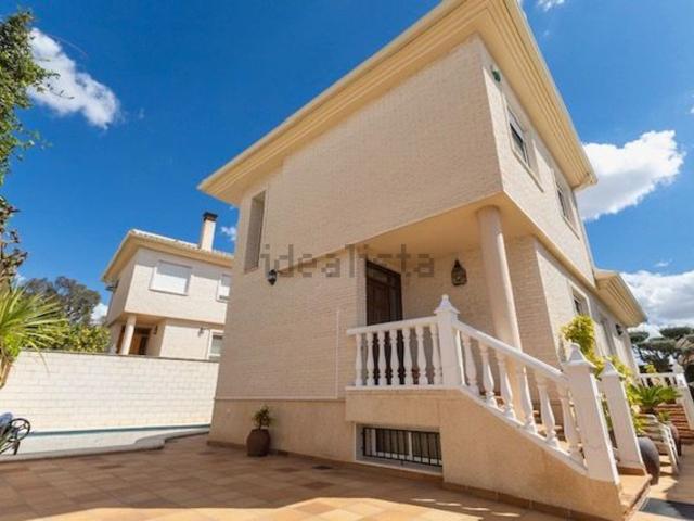 Casa en venta en La Rambleta, Petrer